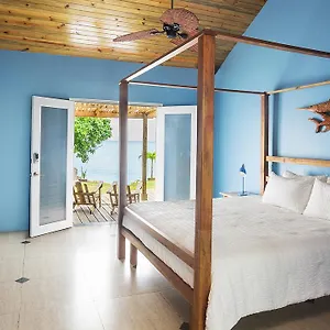 luna-sea-inn.comcaribbean.com/